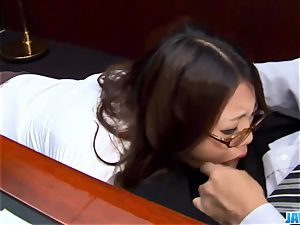 Subtitles - Ibuki, japanese secretary, penetrated in office